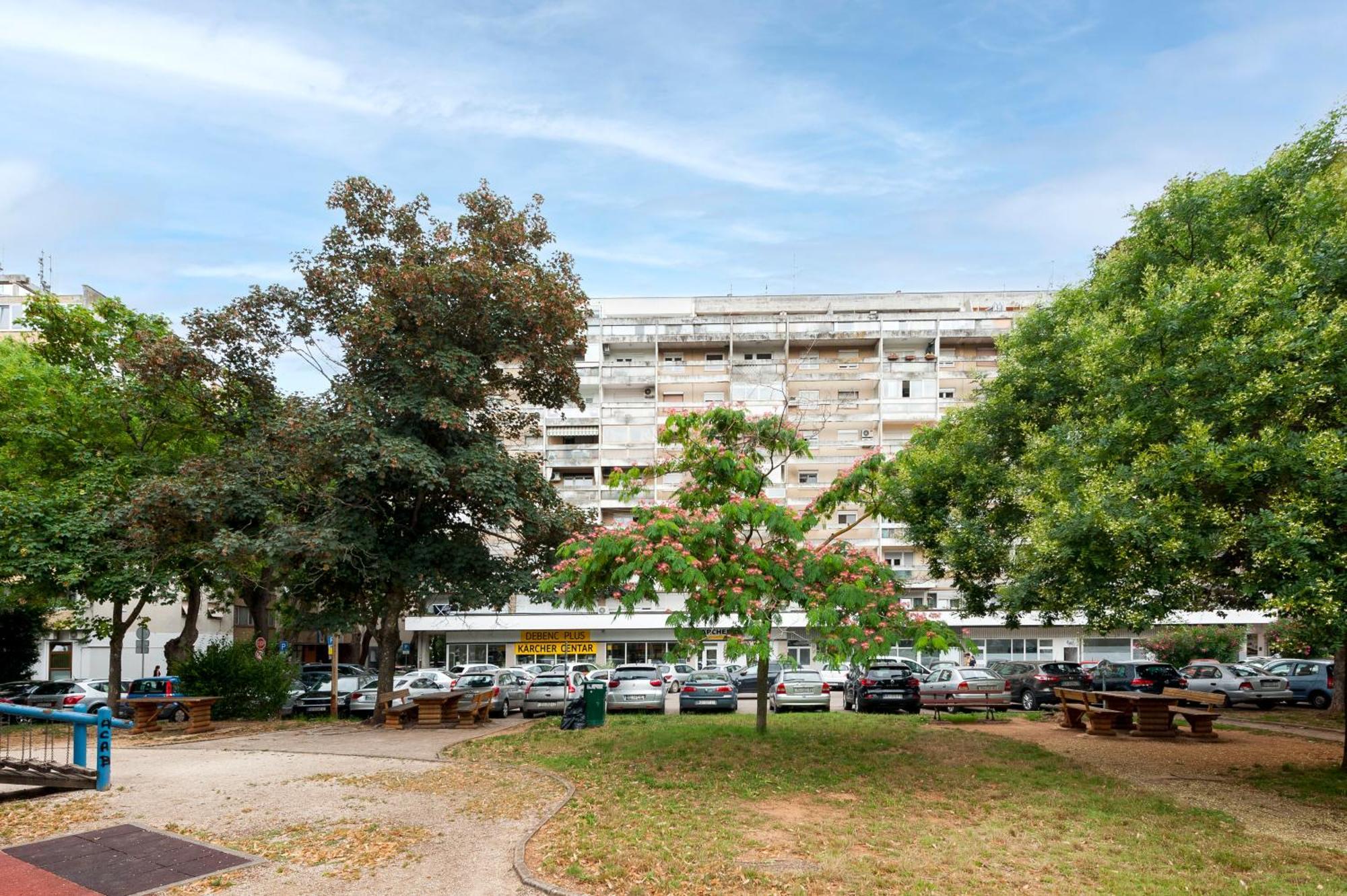Arena Parkside Residence Pola Esterno foto
